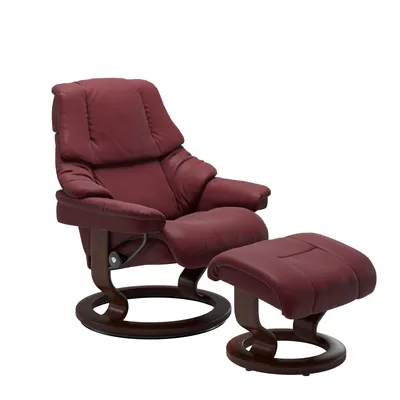 Sessel mit Hocker