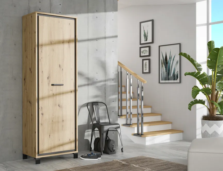 Garderobenschrank detail