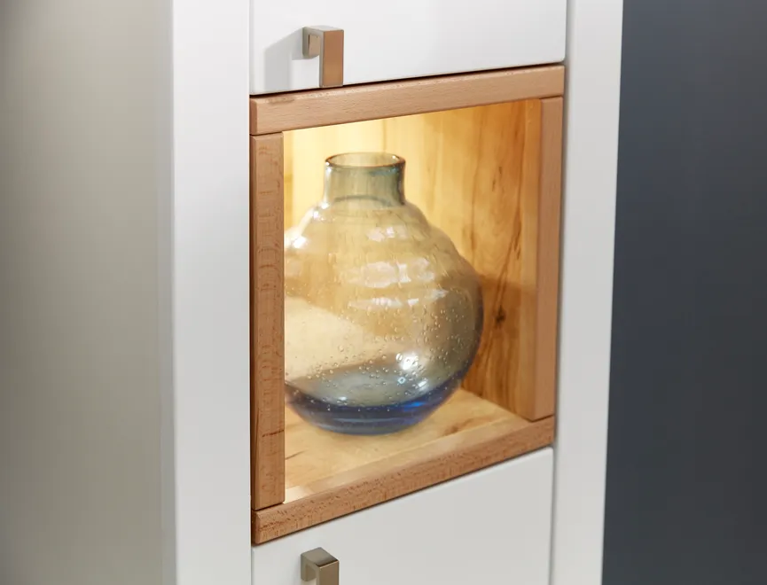 Vitrine detail