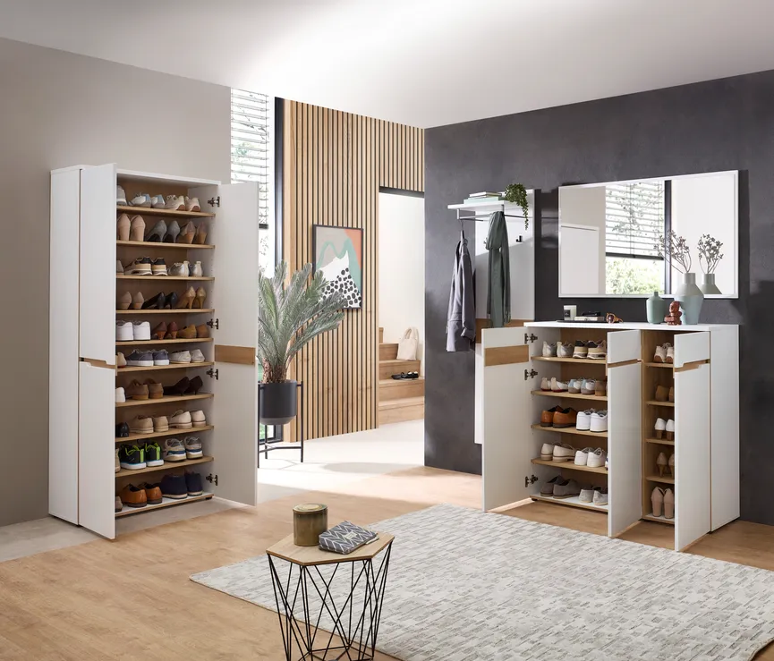 Garderobenschrank detail