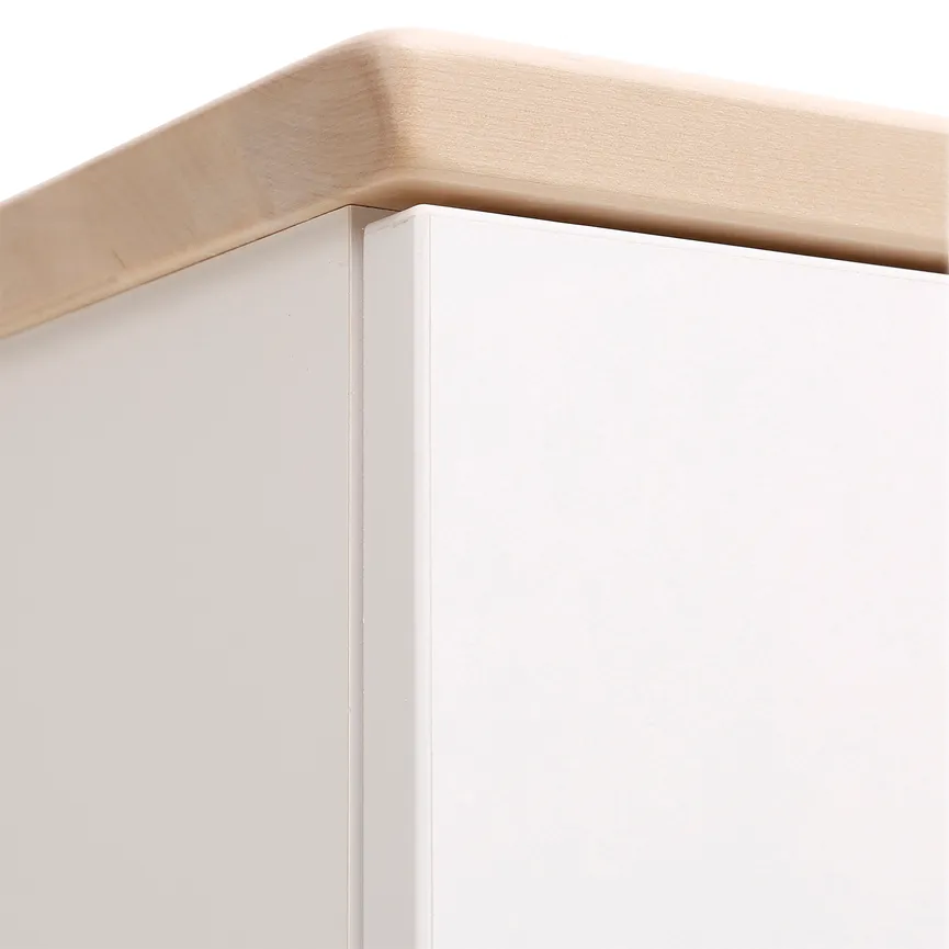 Kleiderschrank 3-trg. material_farbe