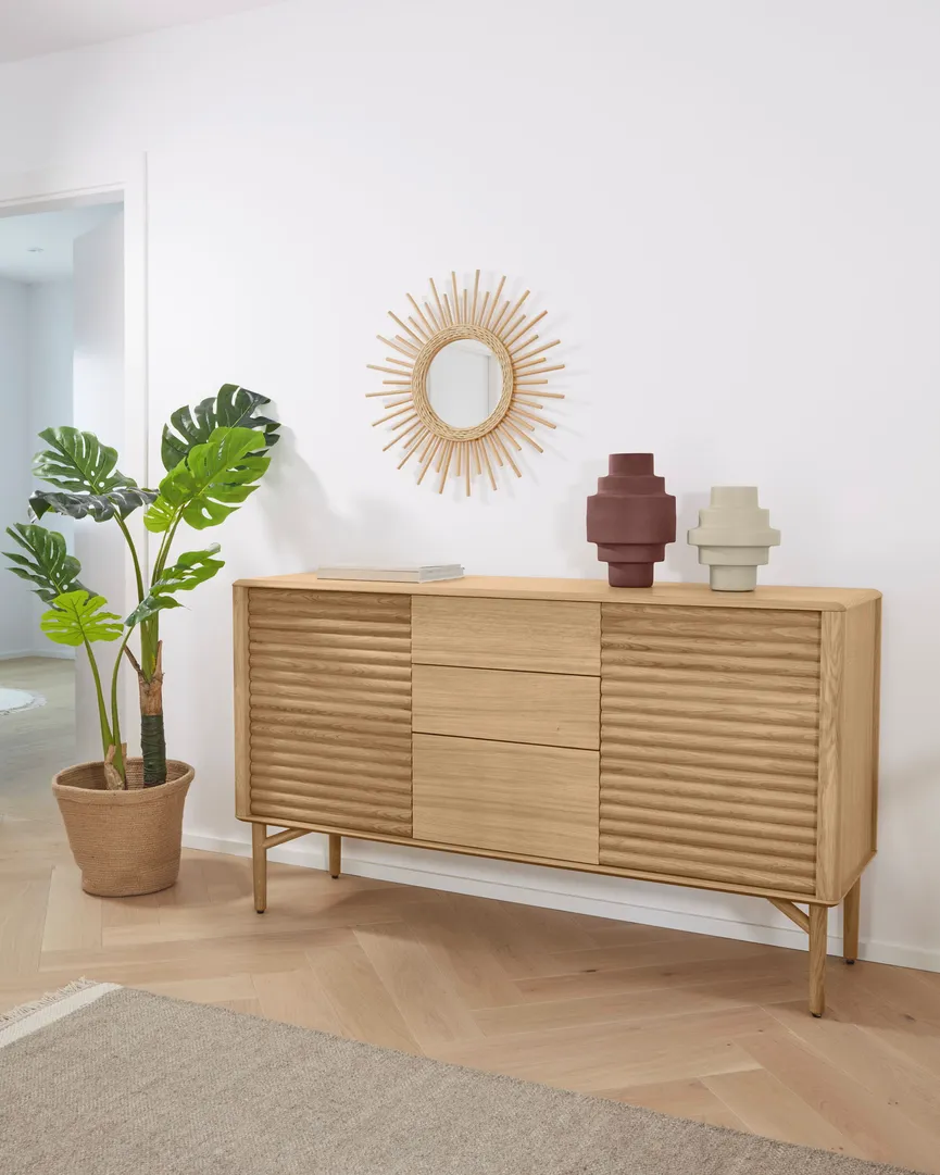 Sideboard milieu