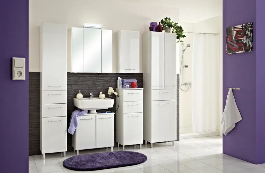 *Highboard milieu