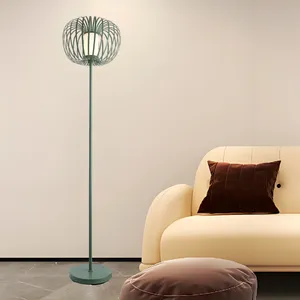 Stehlampe