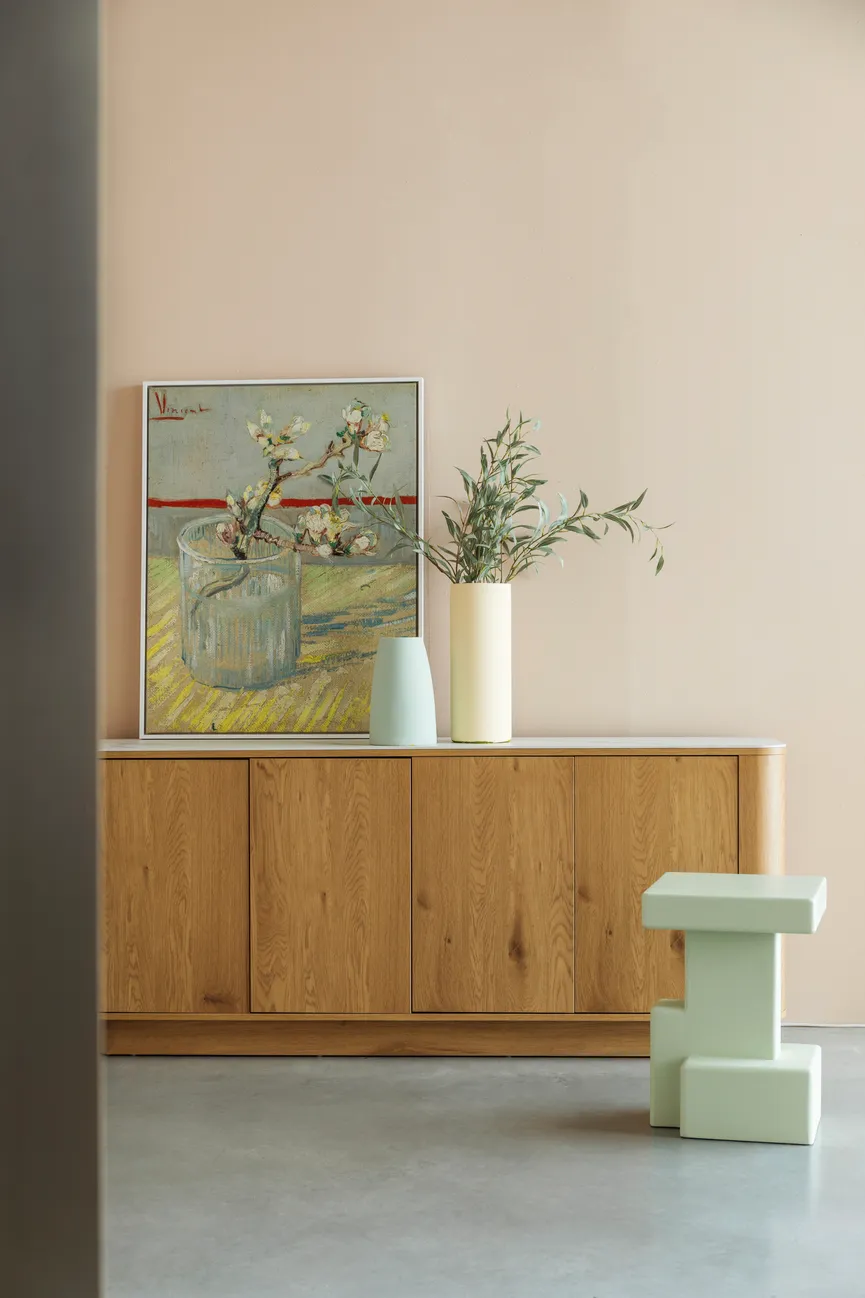 Sideboard milieu