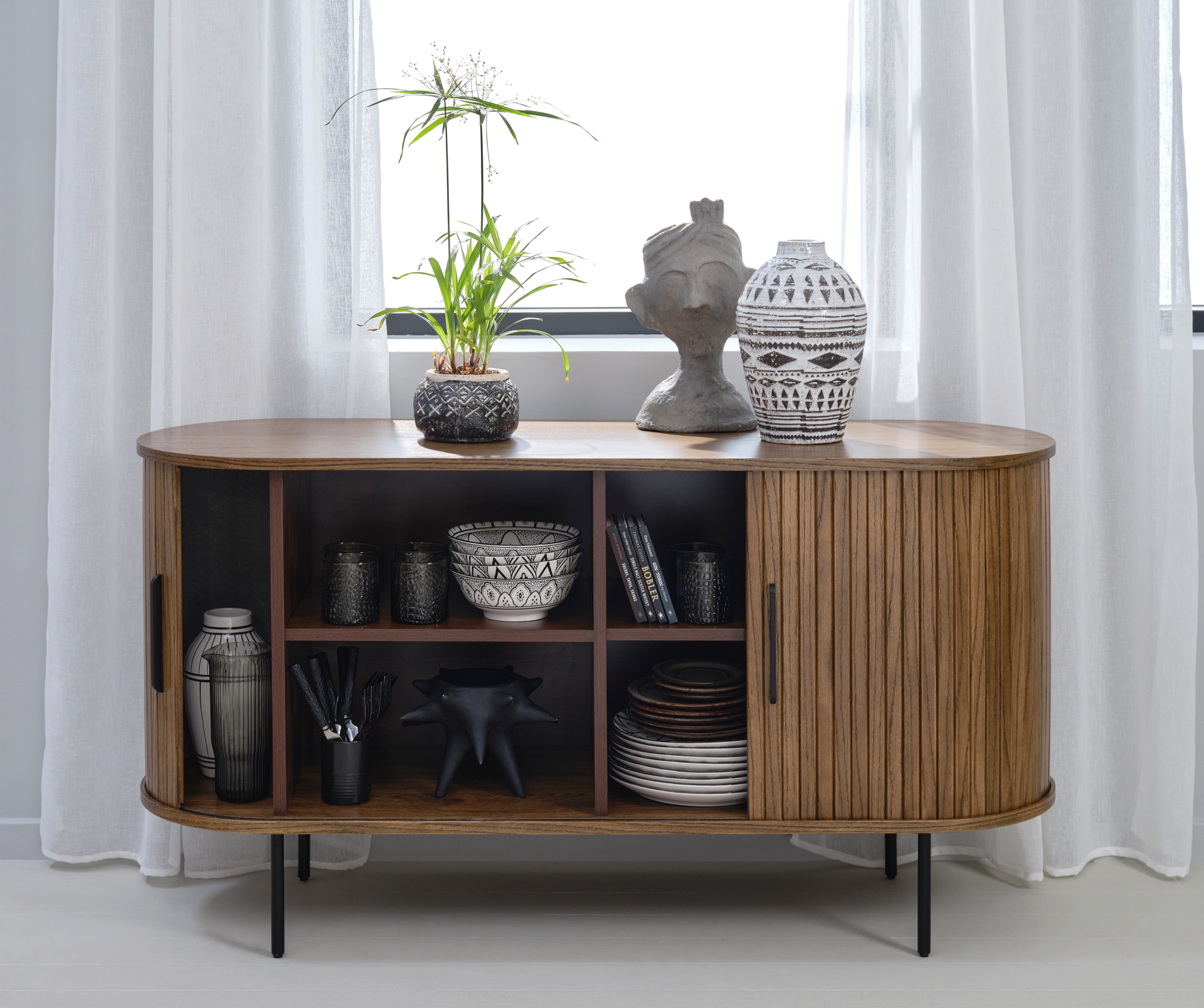 Sideboard 140cm milieu