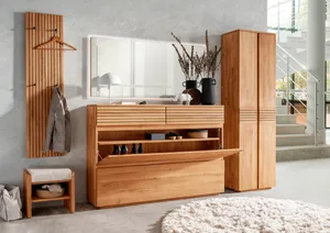 Garderobenschrank