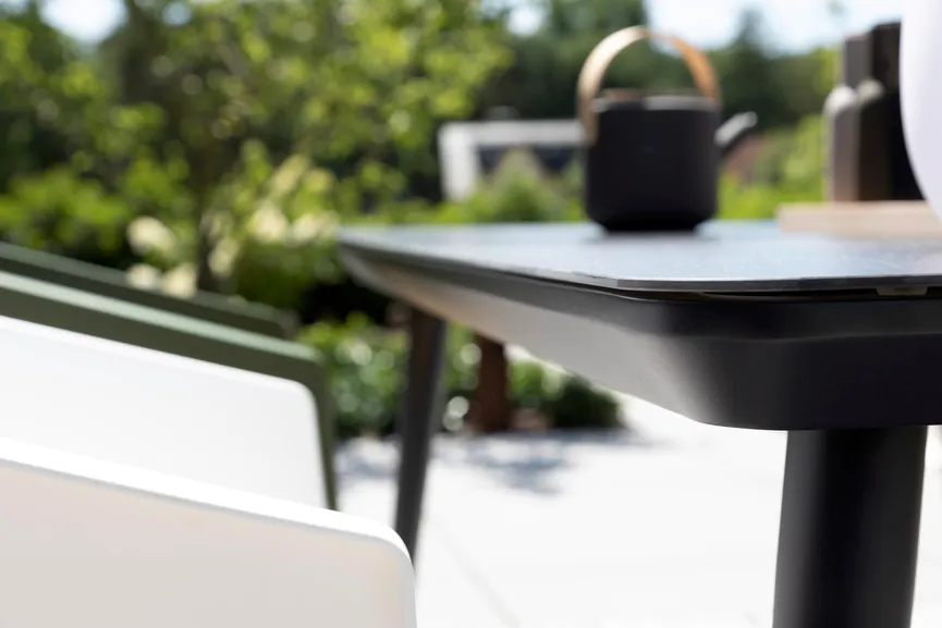 Tisch 170 x 100 detail