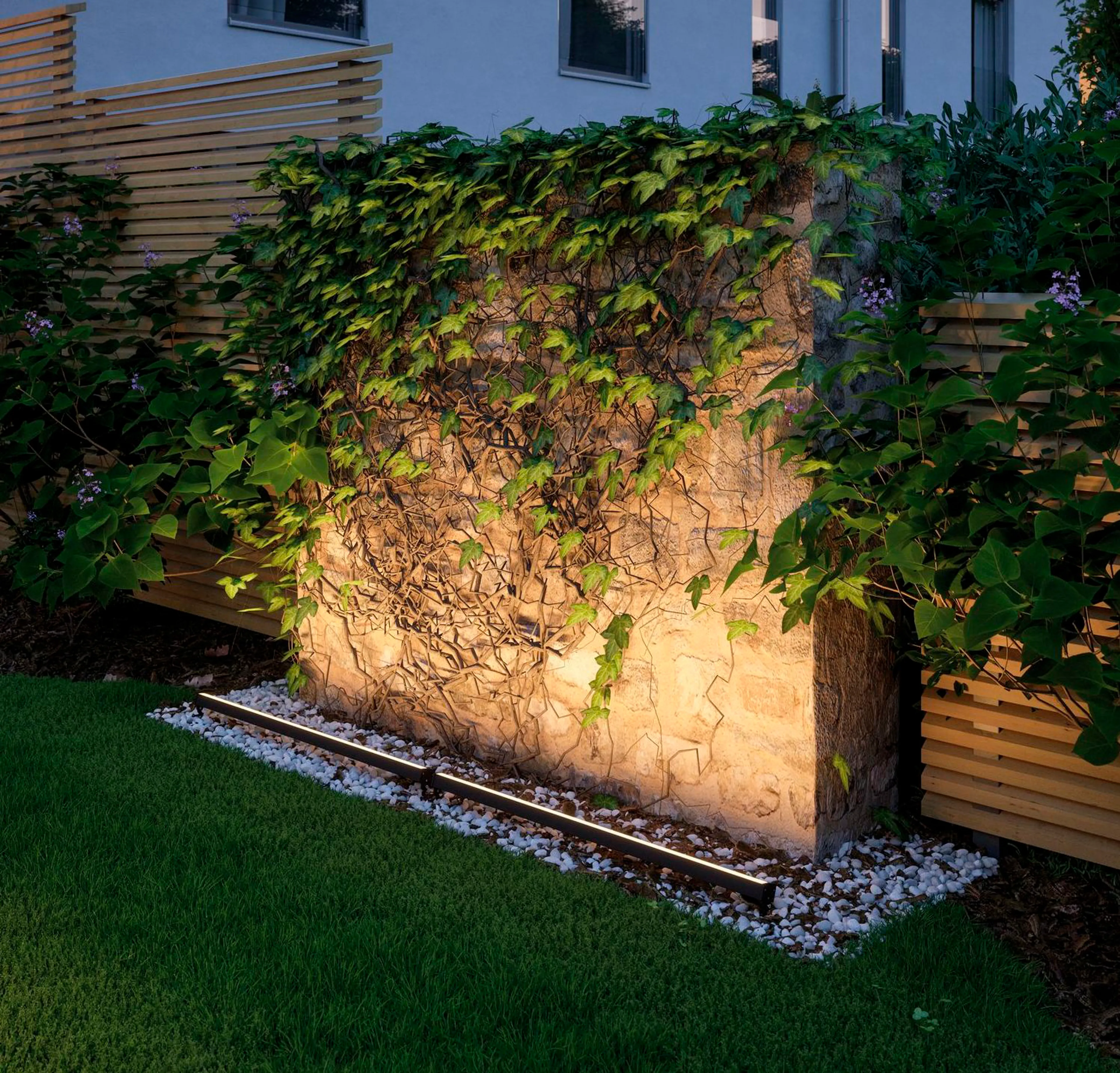 LED-Bodenaufbauleuchte Plug&Shine