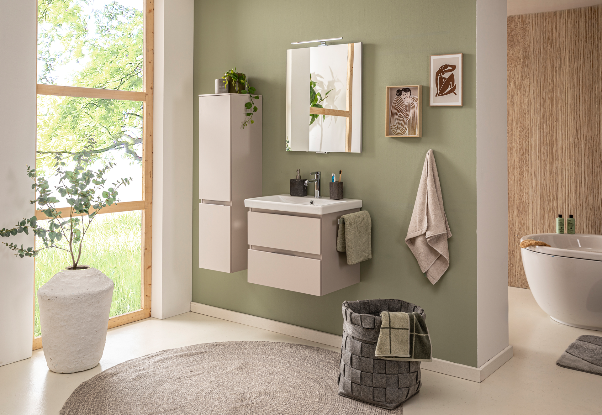 *Spiegel auf Trägerplatte milieu