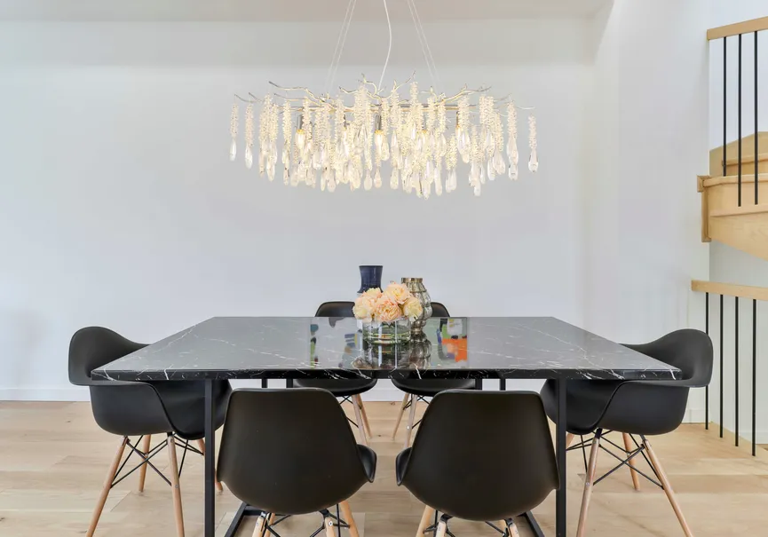 Luster "Kinga" milieu