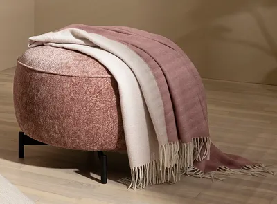 Hocker (02K)