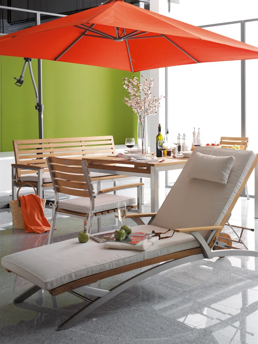 ** Roll-Liege Auflage natur detail