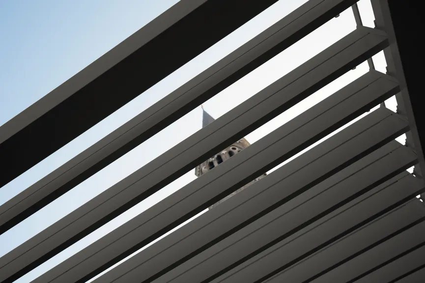 ** Pavillon detail