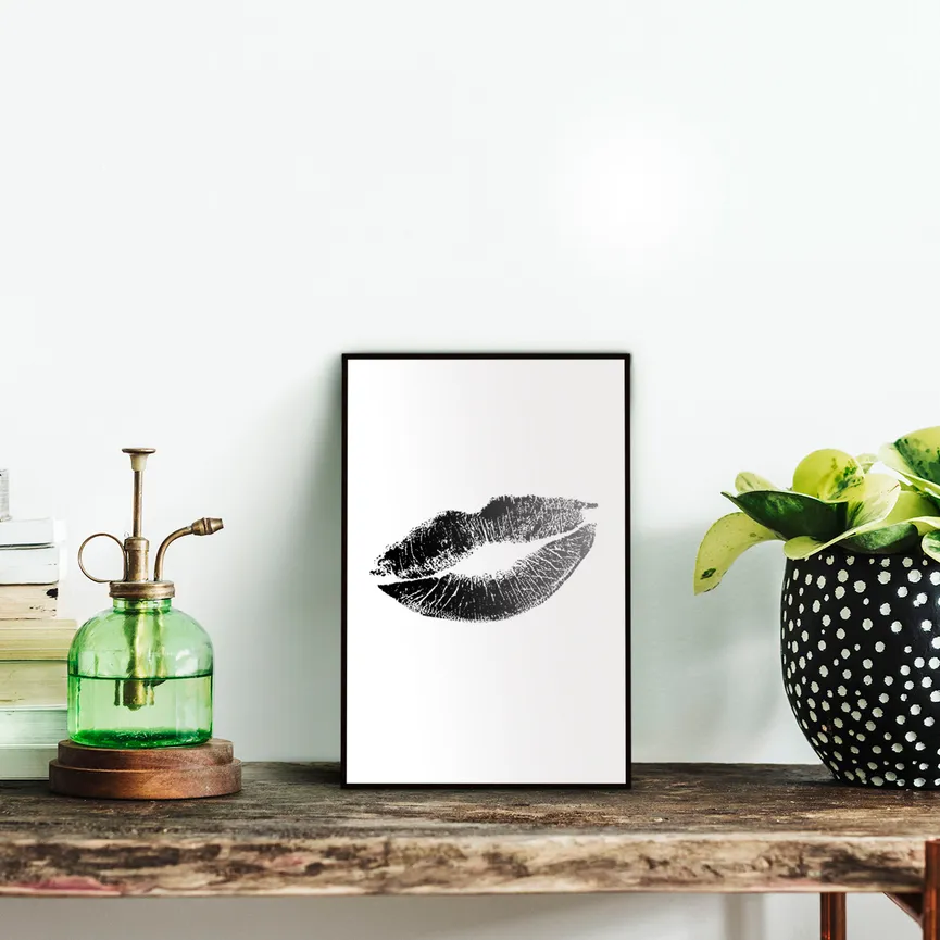 Bild gerahmt "Hot Lips" milieu