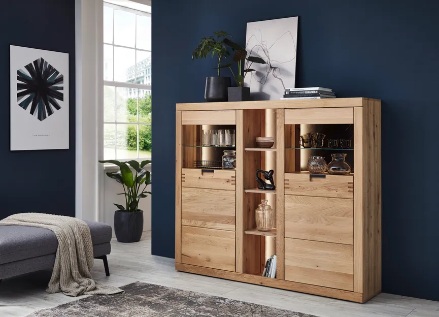 Highboard milieu