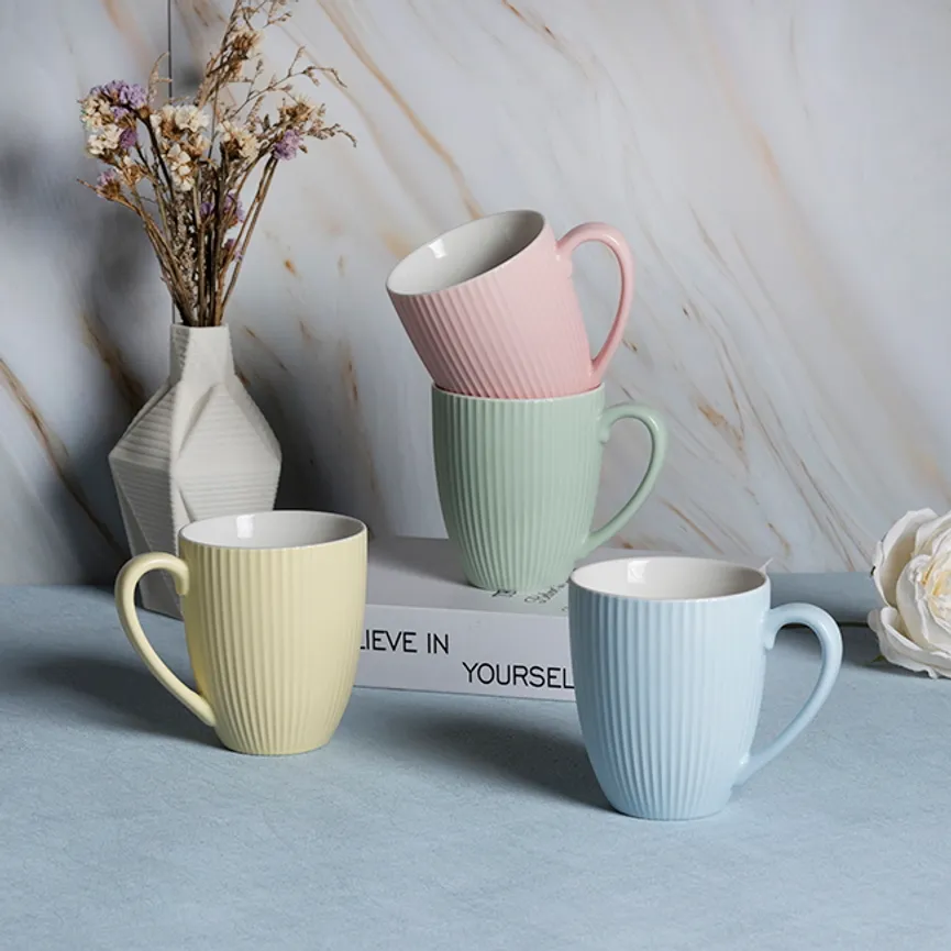 Becher "Alex" 350 ml gelb milieu