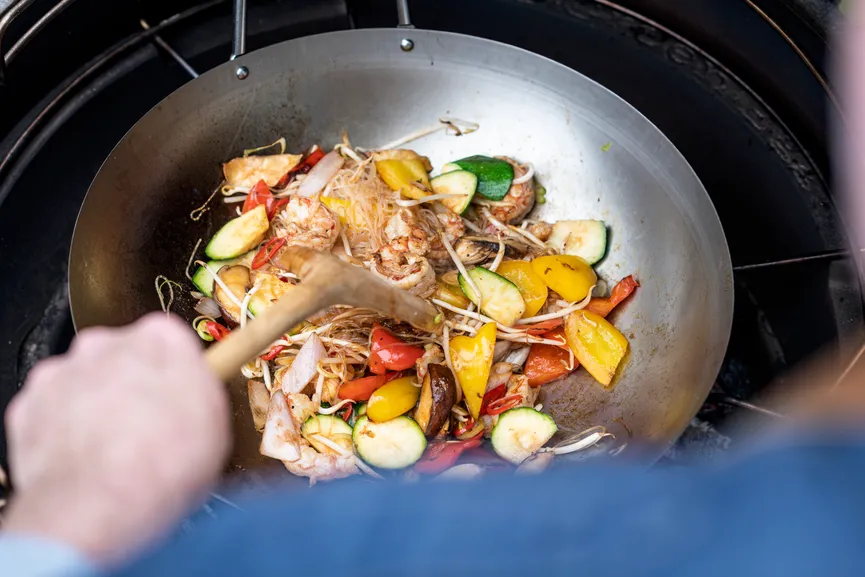 Carbon Steel Grill Wok detail