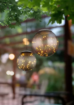 Solar-Außenpendelleuchte