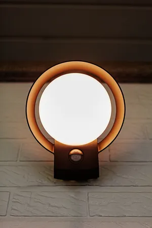 LED-Außenwandleuchte