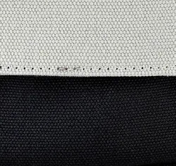 Schwarz / Natur material_farbe