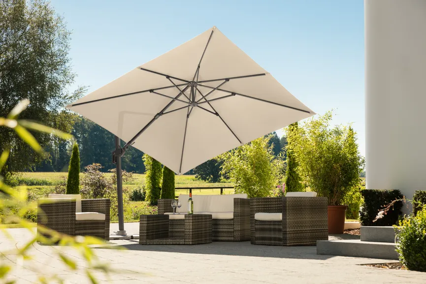 Rhodos Twist 300x300 milieu