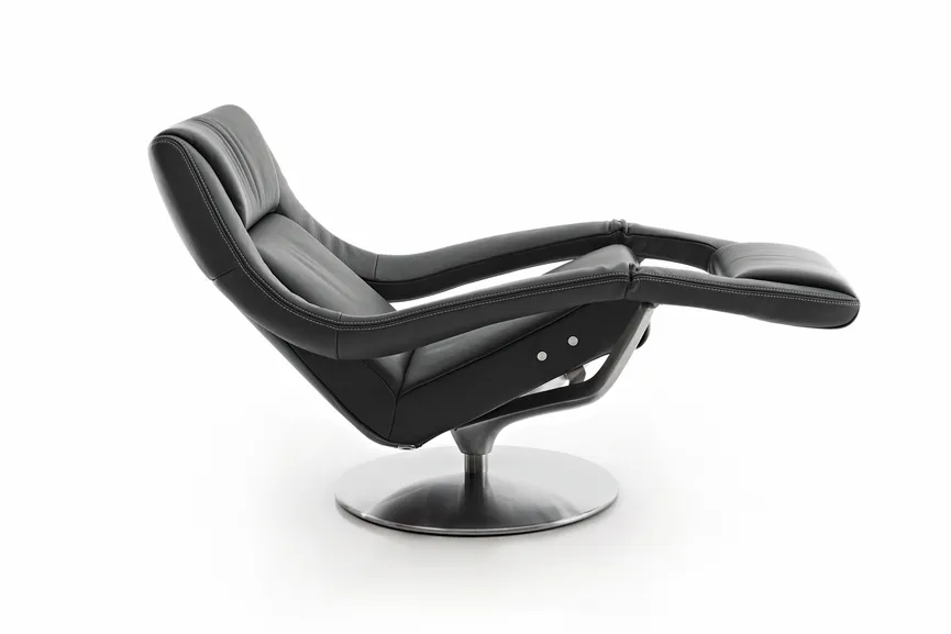 Sessel Yoko-5 DT nickel detail
