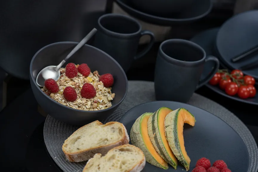 Becher "Soft Touch/Uno" 300 ml milieu