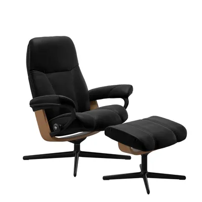 Sessel mit Hocker