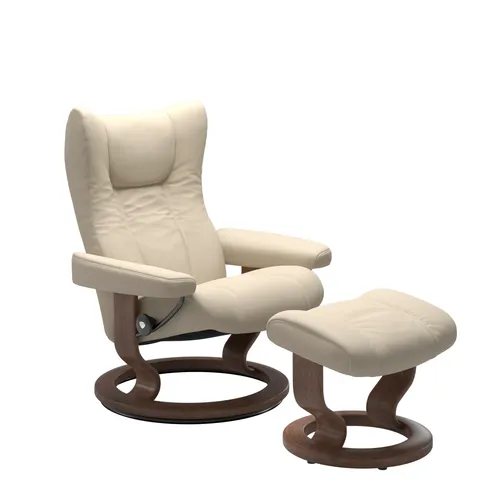 Sessel mit Hocker