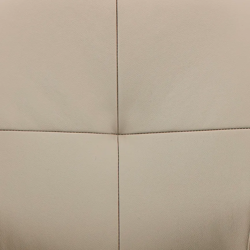 Stuhl material_farbe
