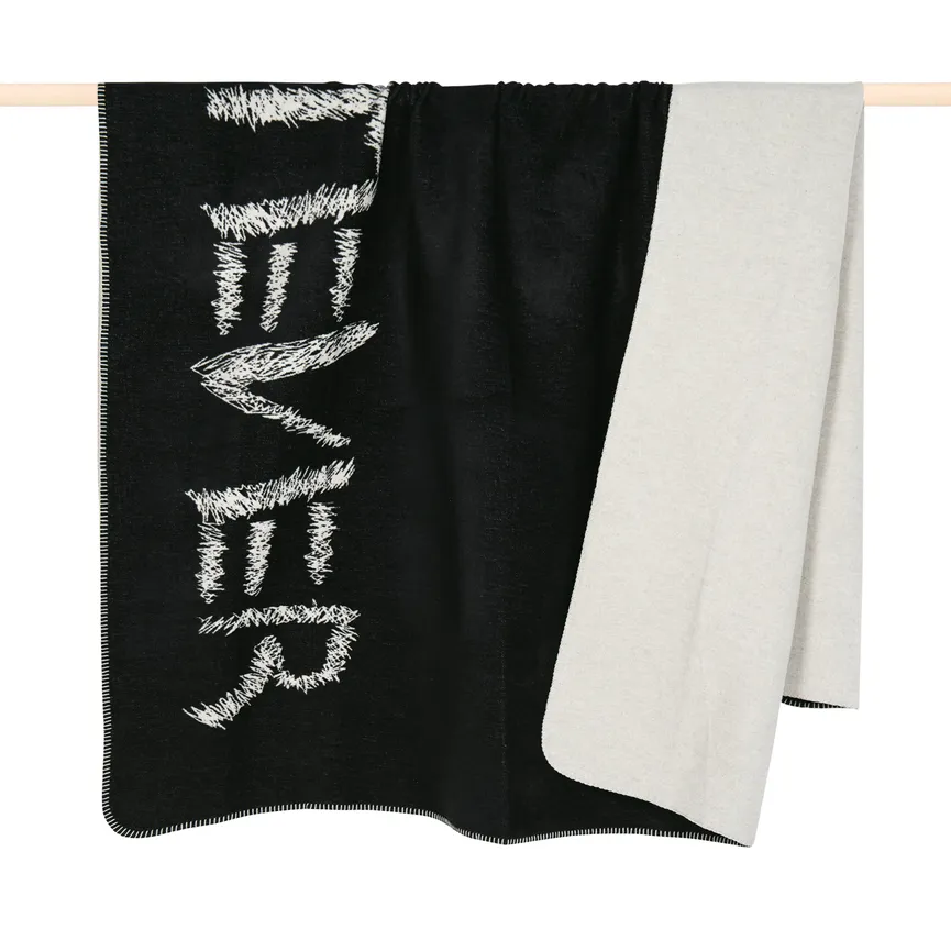 Decke "Letters" black hauptaufnahme