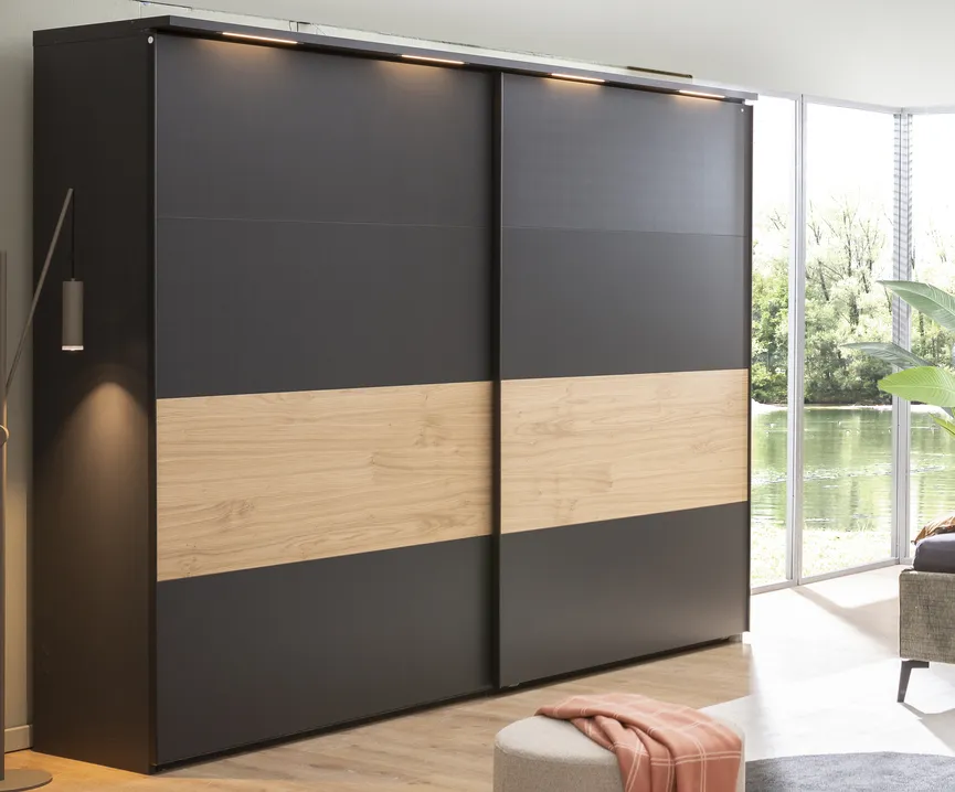Schwebetürenschrank milieu