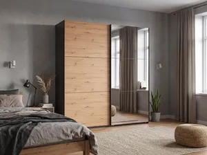 Schwebetürenschrank