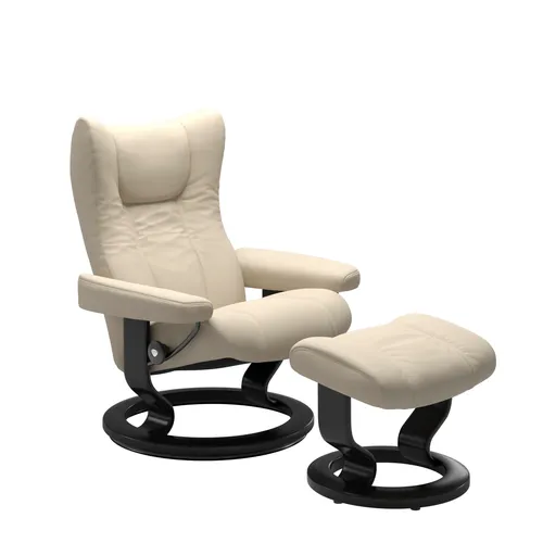 Sessel mit Hocker