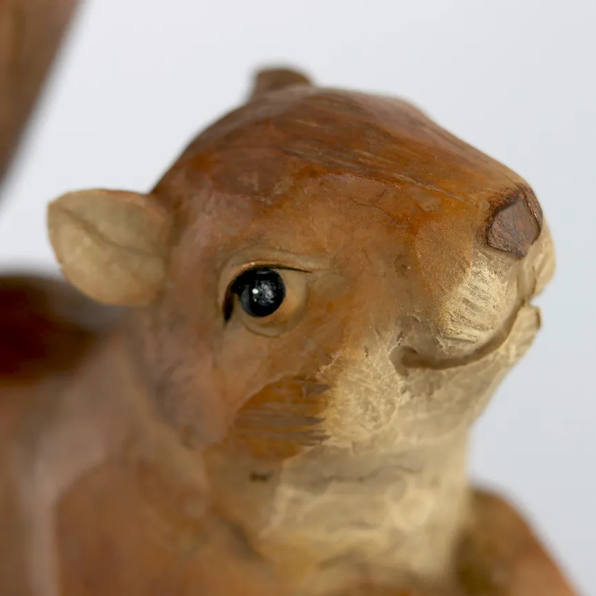 Figur "Eichhörnchen" braun detail
