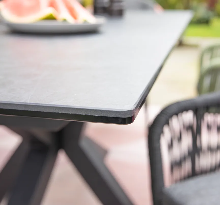 Ausziehtisch detail