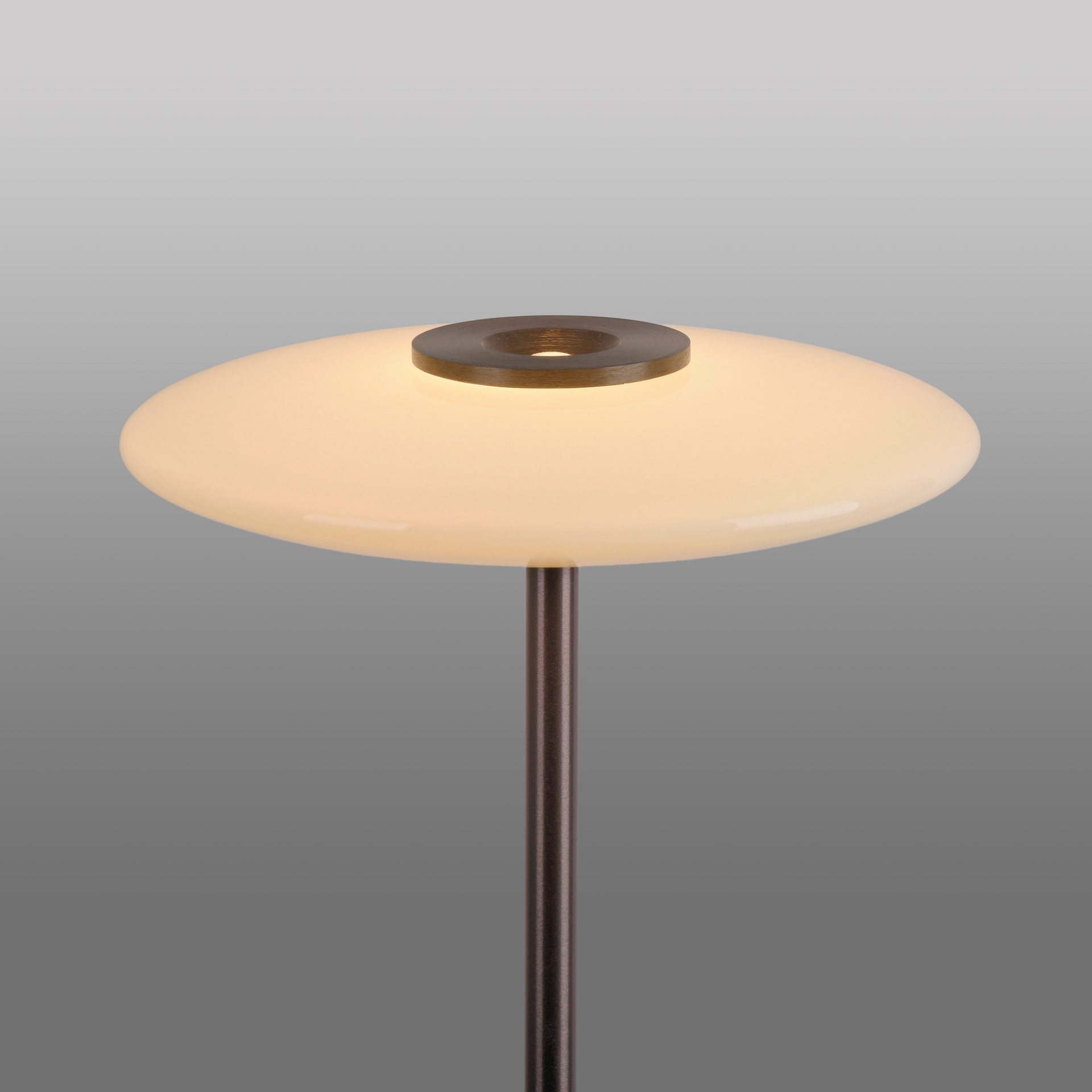 Deckenfluter "PURE-Vitrum" detail