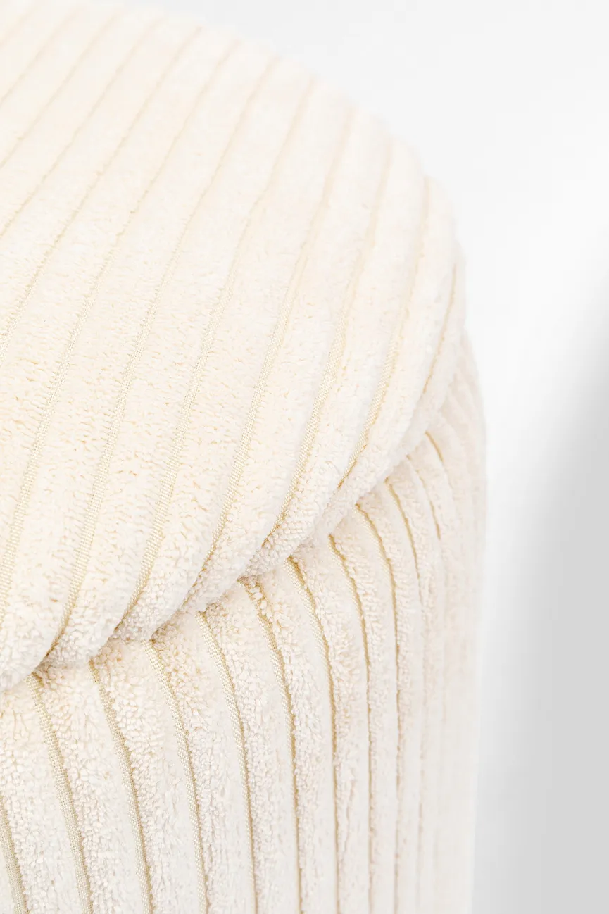 Hocker detail