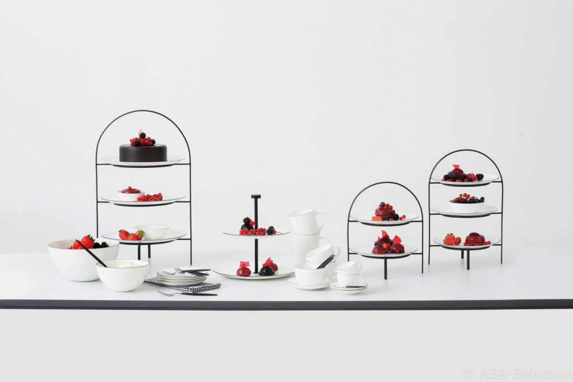 Schale "Ligne Noire" 1,5 Liter milieu