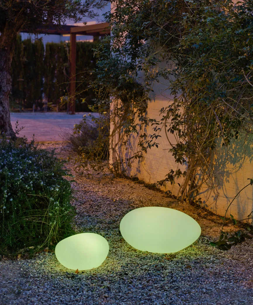 Akku-Bodenlampe "Petra" milieu