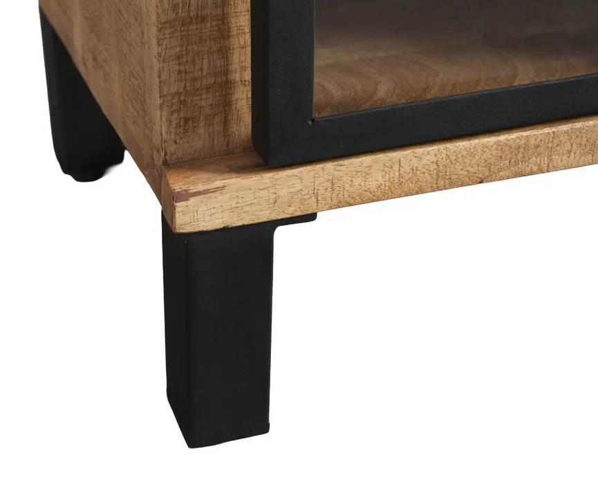 Lowboard detail