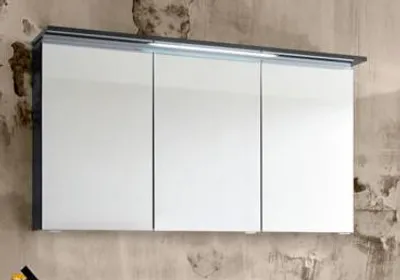Spiegelschrank