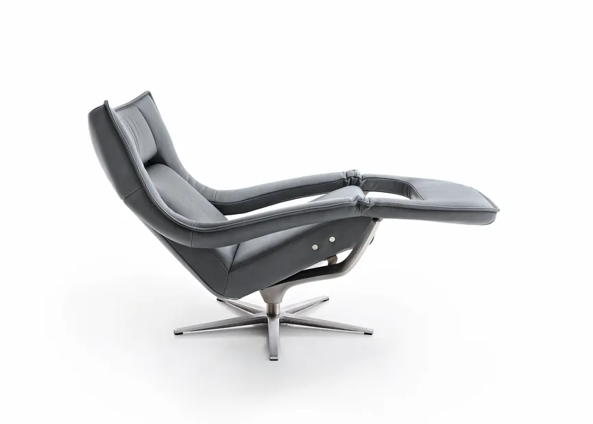 Sessel Yoko-4 DK nickel detail