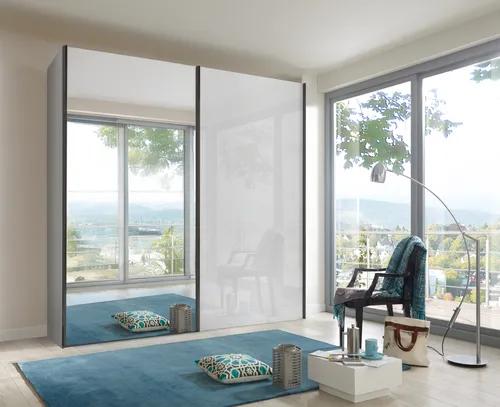 Schwebetürenschrank