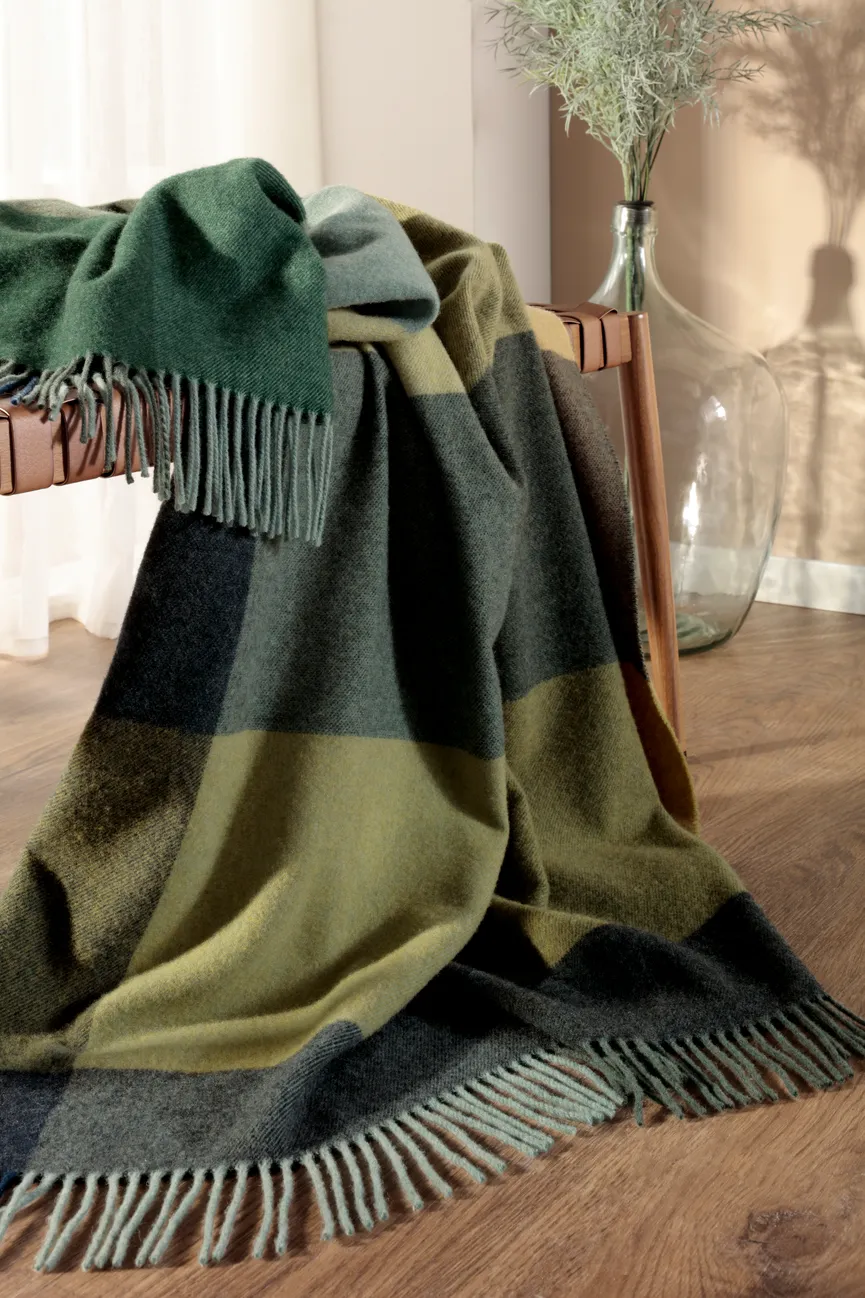 Plaid Pleasant green milieu