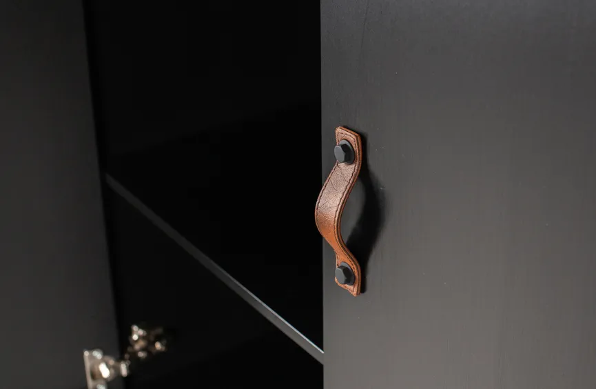 Garderobenschrank detail