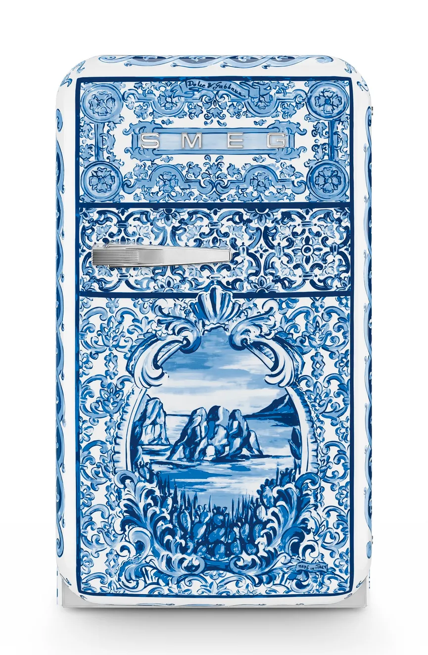 SMEG STANDKÜHLSCHRANK material_farbe