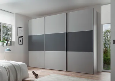 Schwebetürenschrank