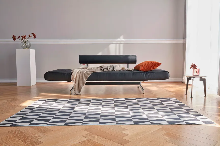 Sofa Chrom detail